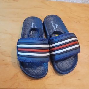 Size 9 Tommy Bahama slides